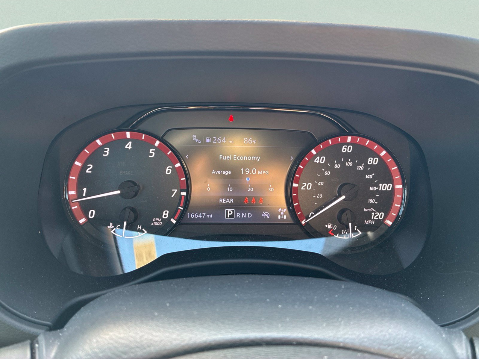 Used 2025 White Nissan PRO-4X image 28