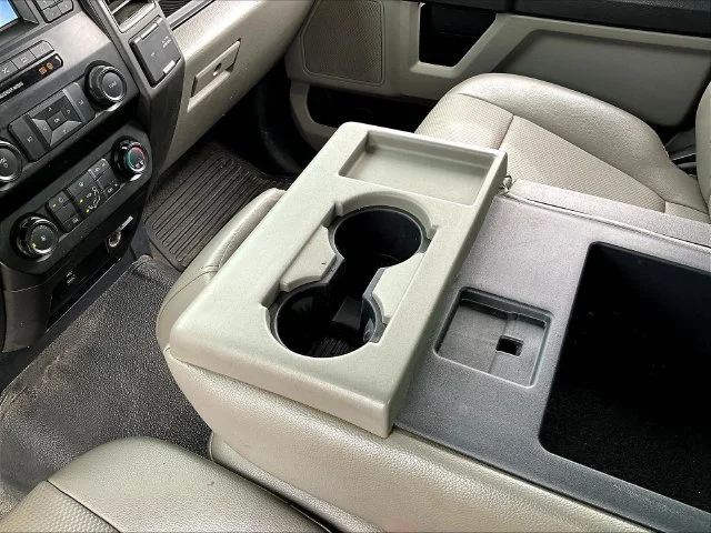 Used 2022 White Ford XL image 21