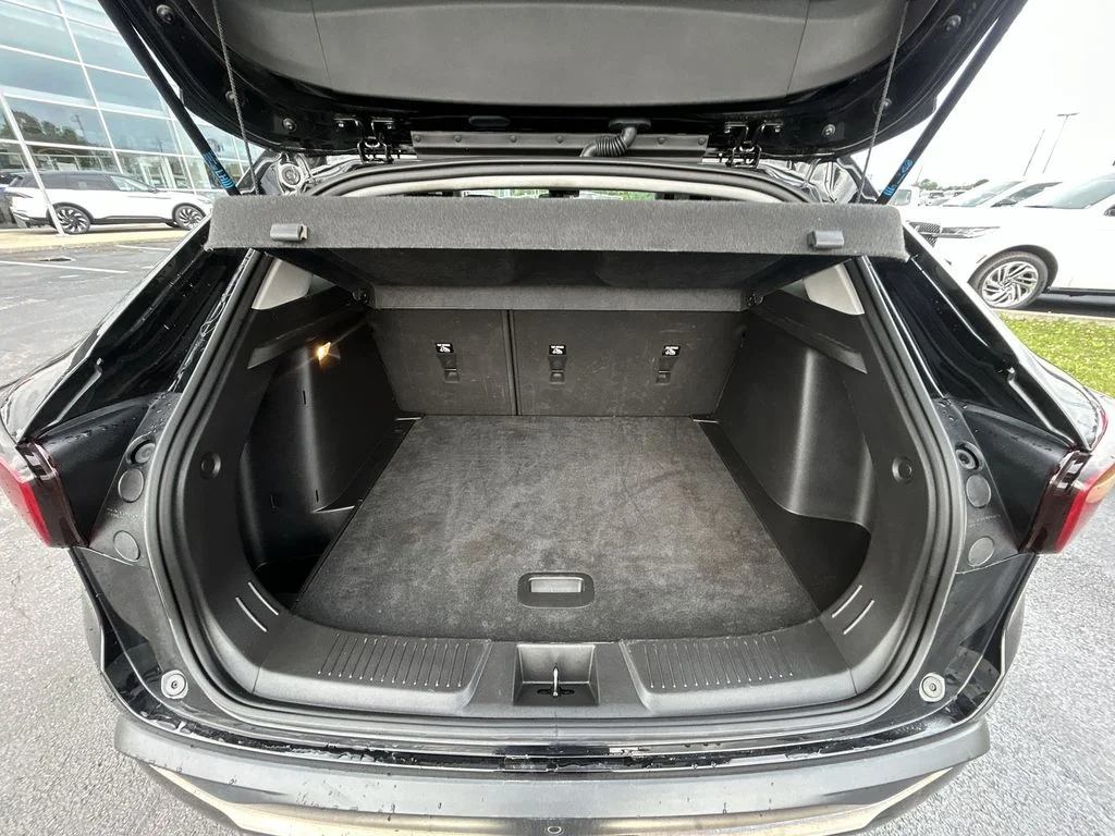 Used 2025 Black Chevrolet ACTIV image 29
