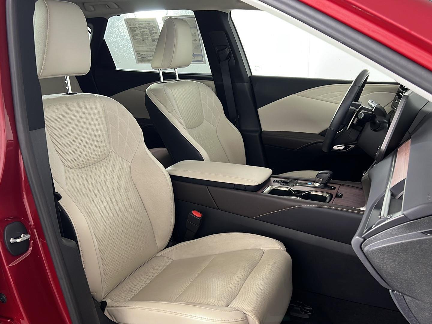 Used 2023 Matador Red Mica Lexus Base image 24