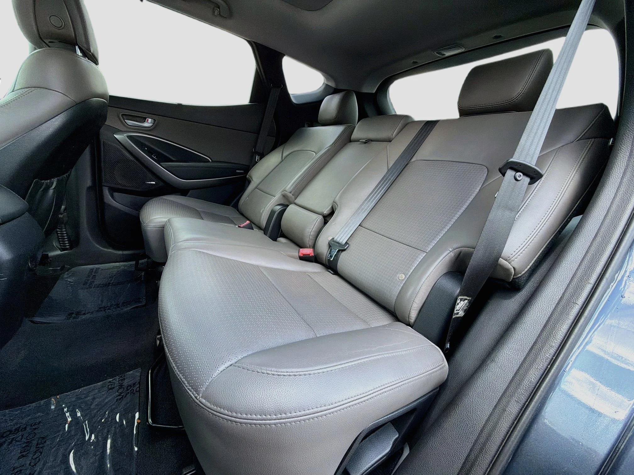 Used 2015 Marlin Blue Hyundai Premium Technology image 19