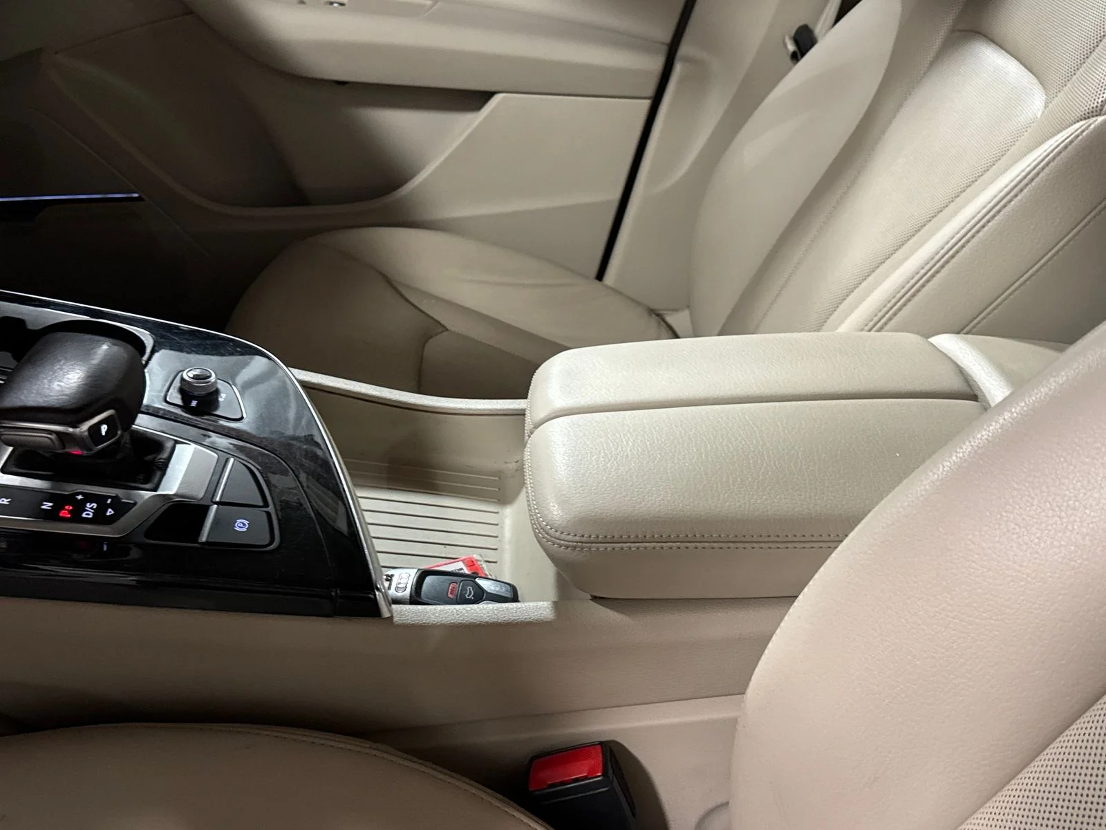 Used 2019 Glacier White Audi 55 Premium Plus quattro image 25