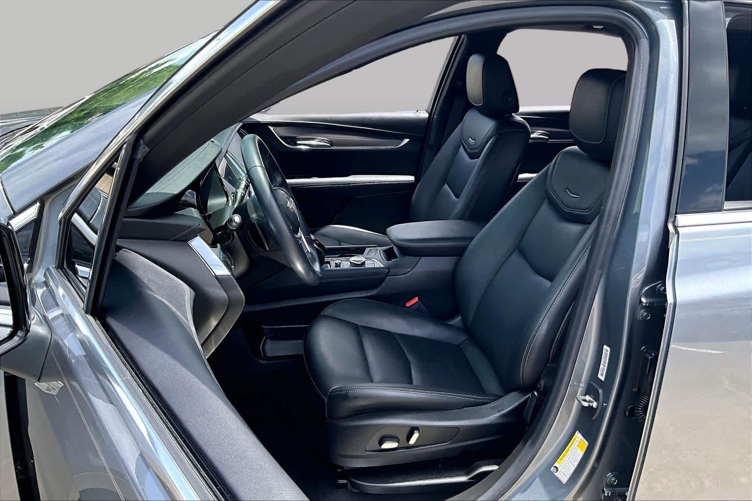 Used 2021 Satin Steel Metallic Cadillac FWD Luxury image 8