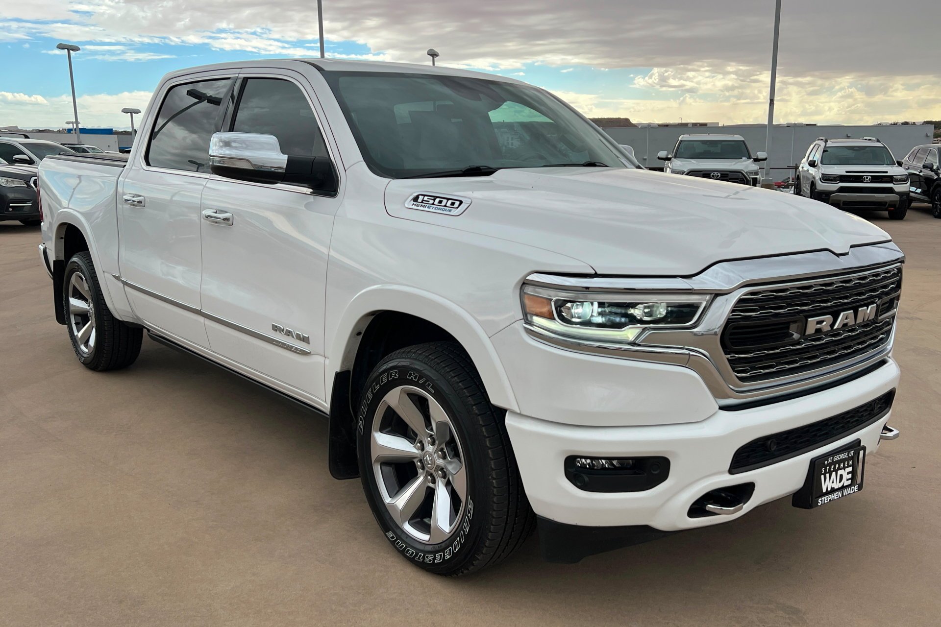 Used 2022 Bright White Clearcoat Ram Limited image 8