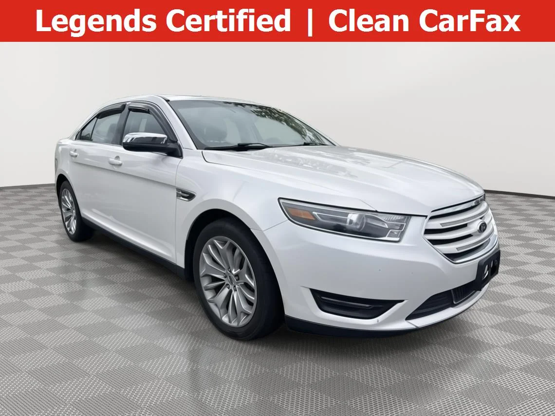 2016 Ford Taurus Limited FWD's photo