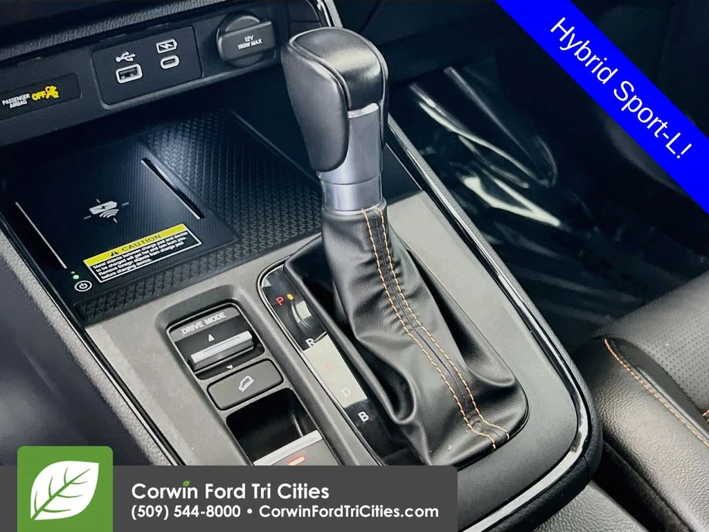 Used 2025 Urban Gray Pearl Honda Sport-L image 10