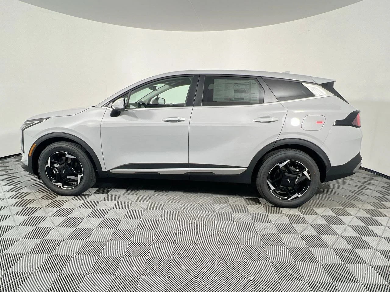 New 2026 Wolf Gray Kia EX image 6