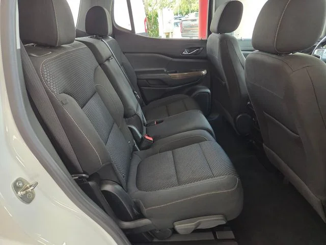 Used 2021 White GMC SLE image 14