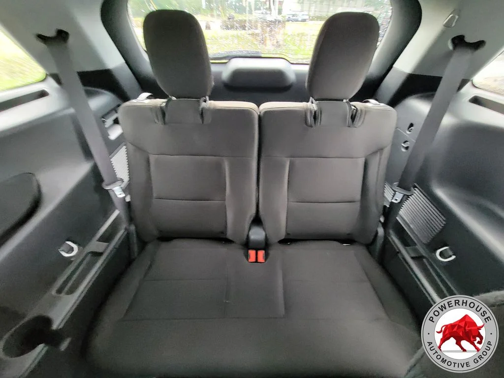 Used 2023 Gray Ford XLT image 17