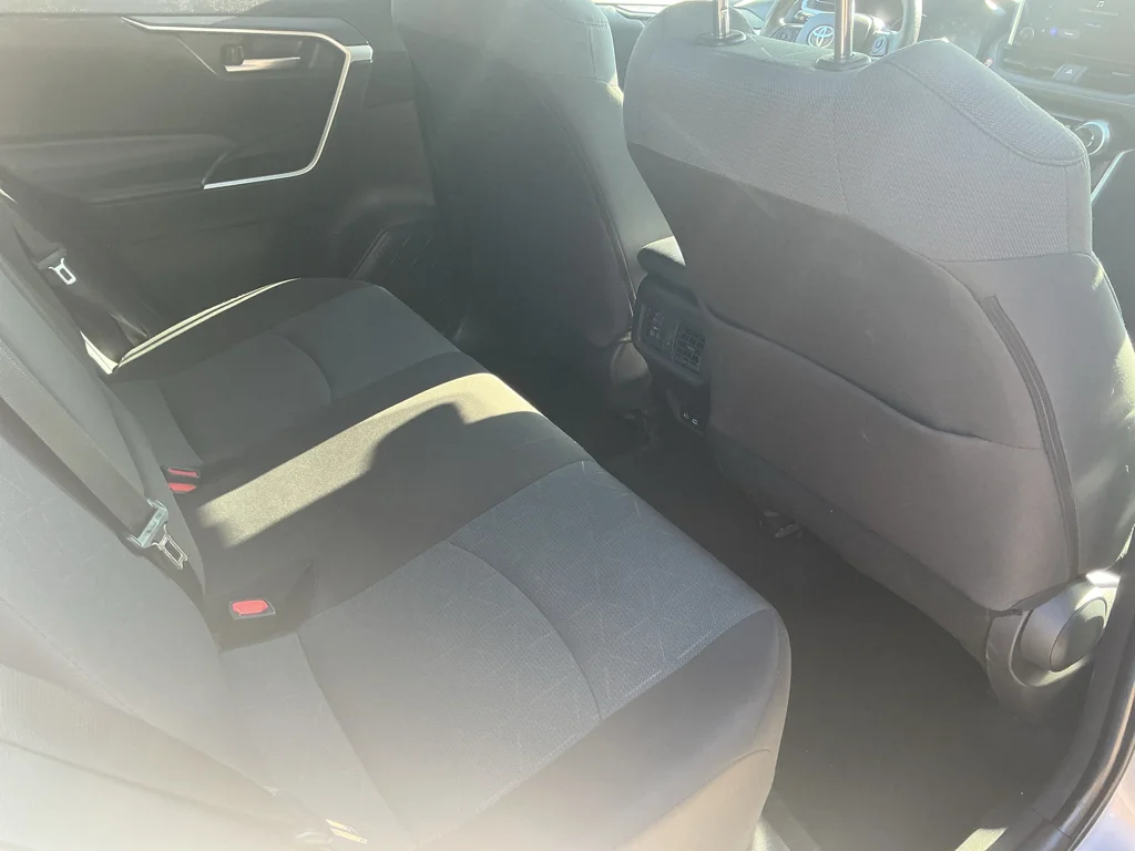 Used 2025 SILVER SKY METALLIC Toyota XLE image 16