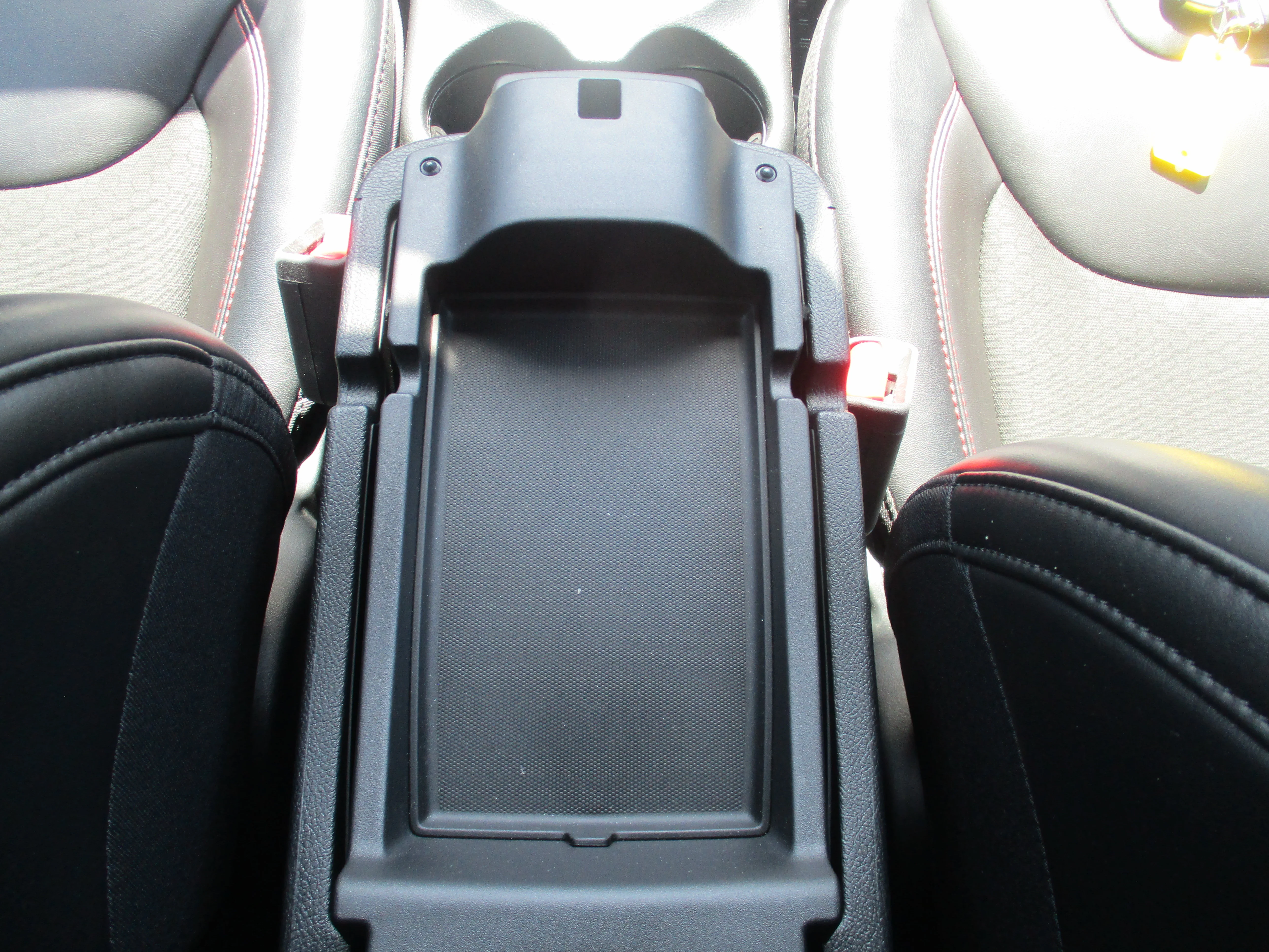 Used 2022 Hydro Blue Pearlcoat Jeep Trailhawk image 22