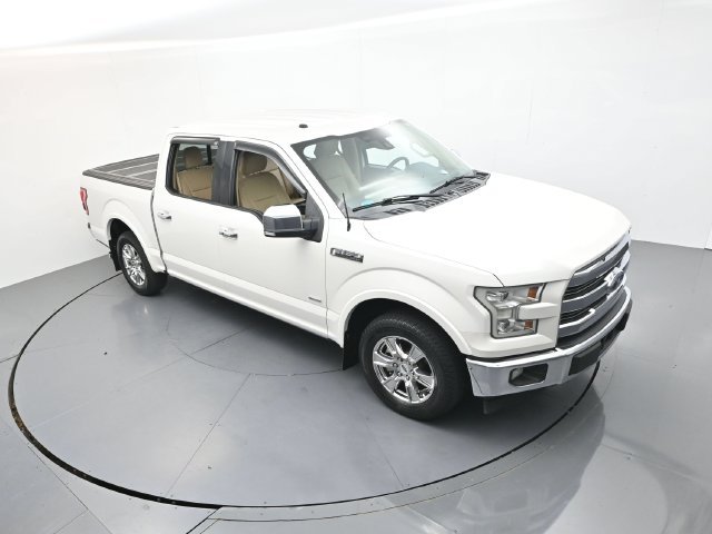 Used 2017 White Platinum Clearcoat Metallic Ford Lariat image 41