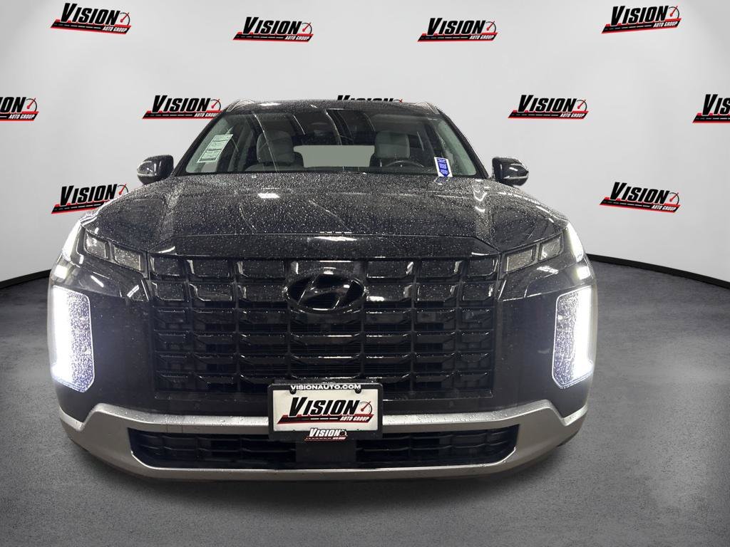 Used 2024 White Hyundai SEL image 3