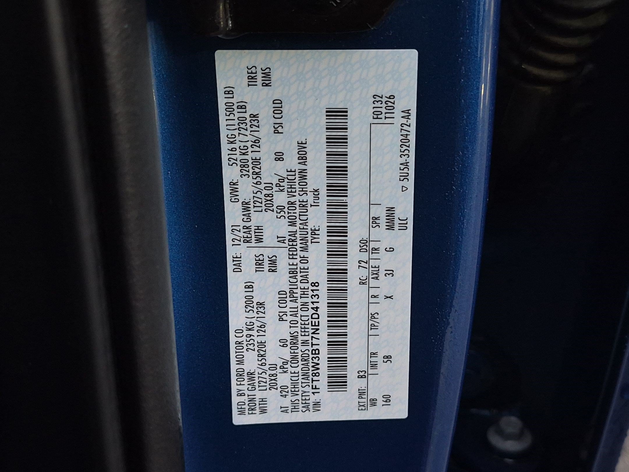 Used 2022 Blue Metallic Ford LARIAT image 33