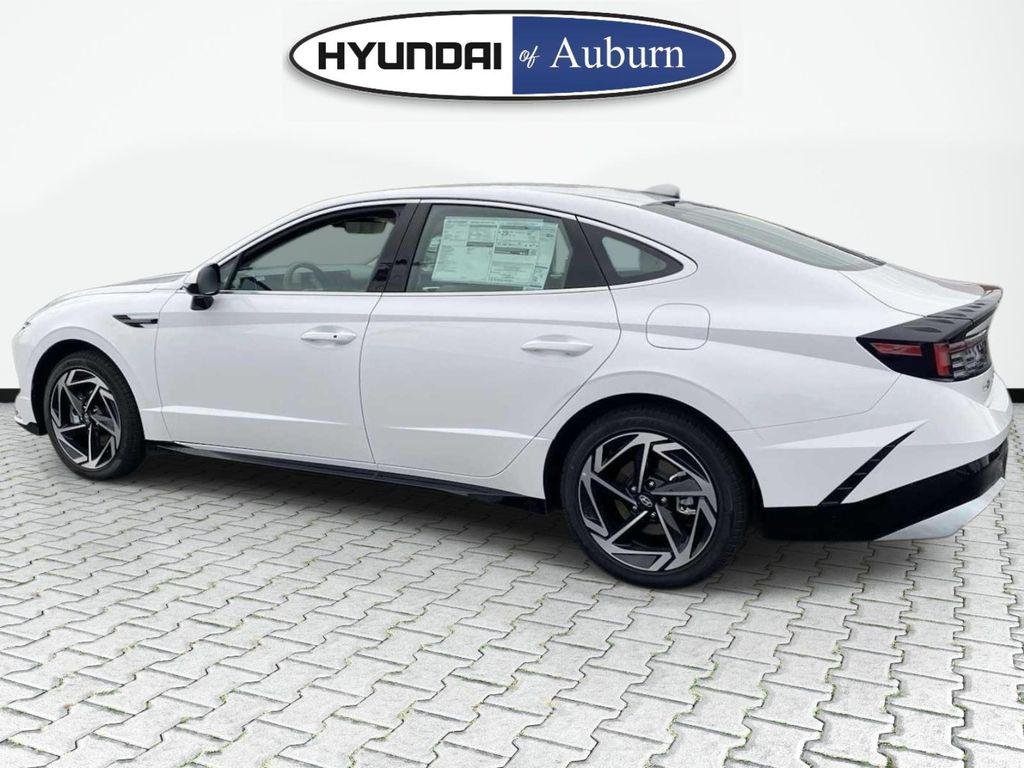 New 2026 White Hyundai SEL Sport image 7