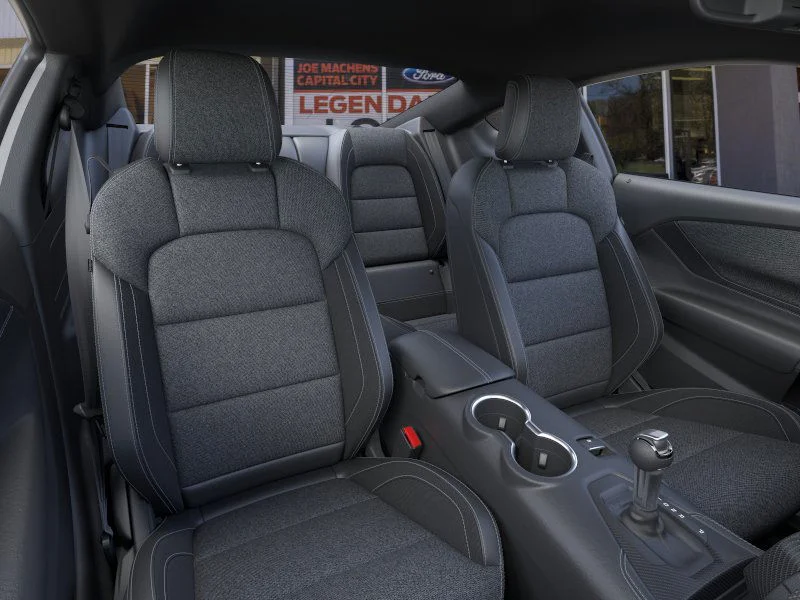 2025 Ford Mustang EcoBoost Fastback - Photo 10