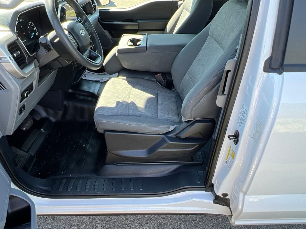 Used 2022 Oxford White Ford XL image 14