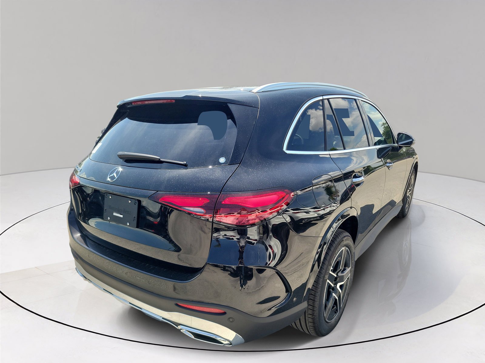 New 2026 Black Mercedes-Benz GLC 300 image 37