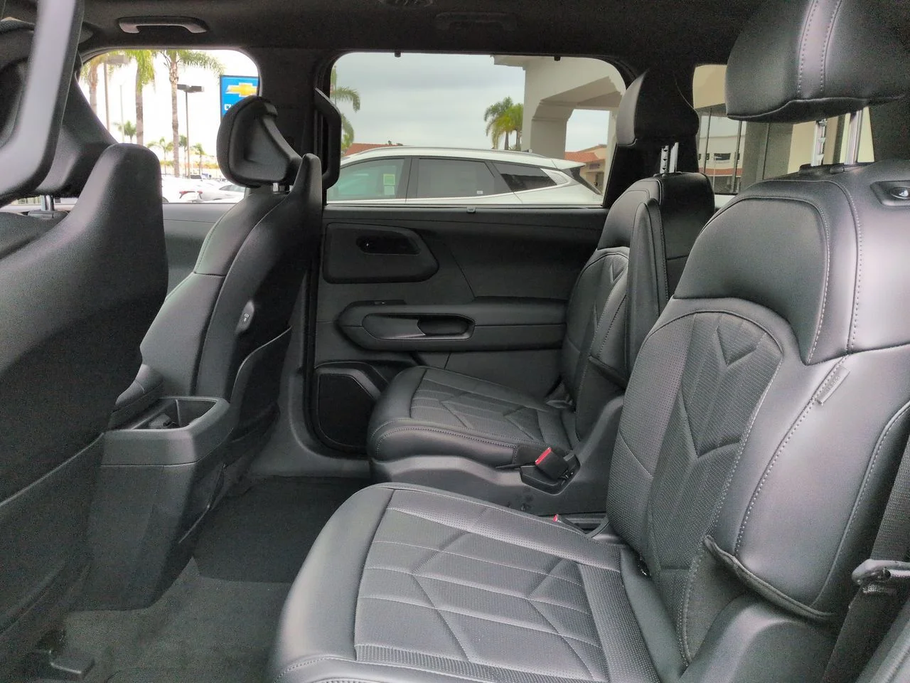 New 2027 Black Jade Green Kia X-PRO SX image 26