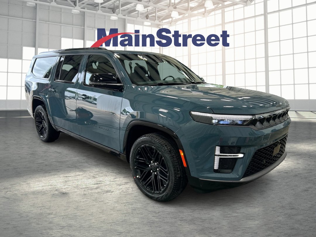 New 2026 Steel Blue Exterior Paint Jeep Limited Reserve image 7