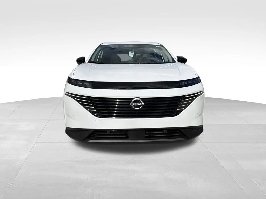 New 2026 White Nissan SL image 2