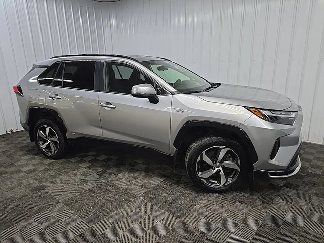 2024 Toyota RAV4 Prime SE