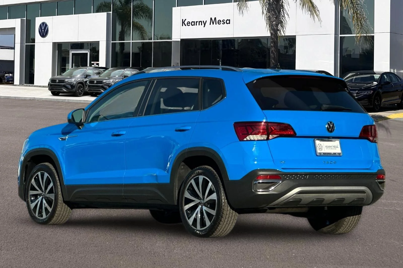 Certified Used 2022 Blue Volkswagen 1.5T SE image 6