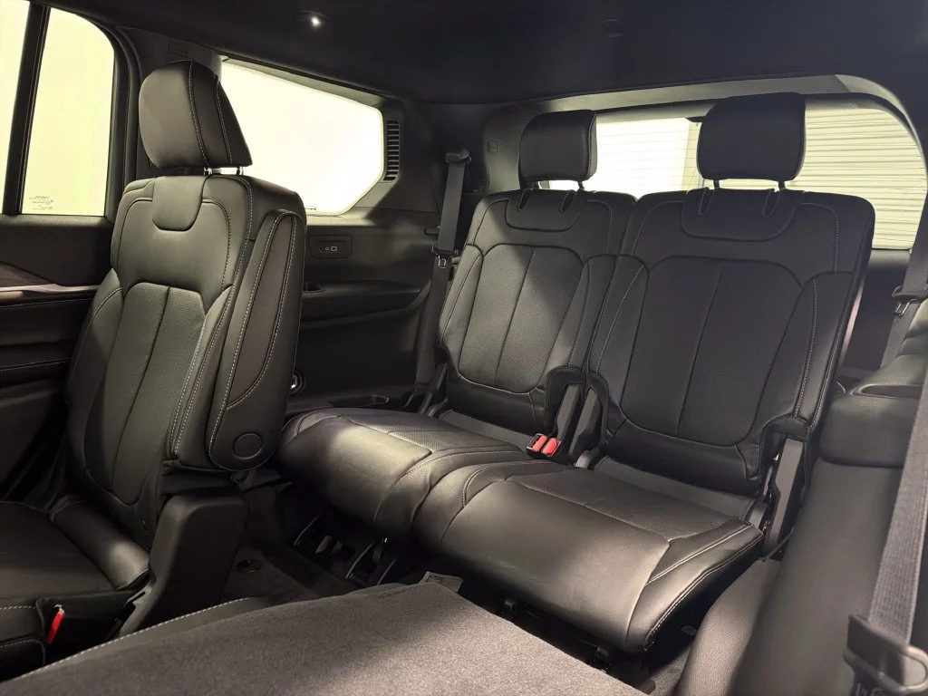 New 2027 Gray Jeep Limited image 14