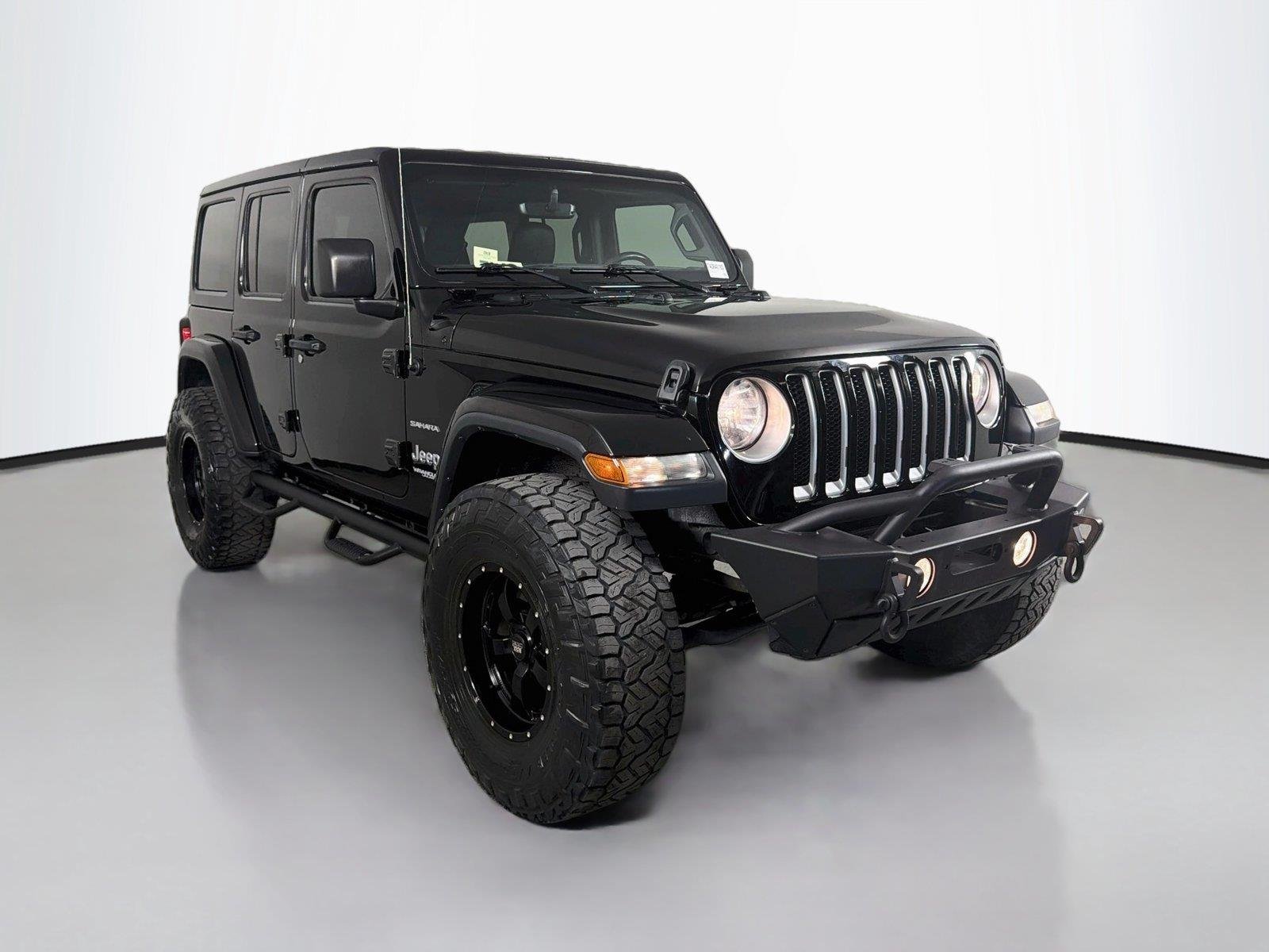 Used 2020 Black Jeep Sahara 4X4 image 3