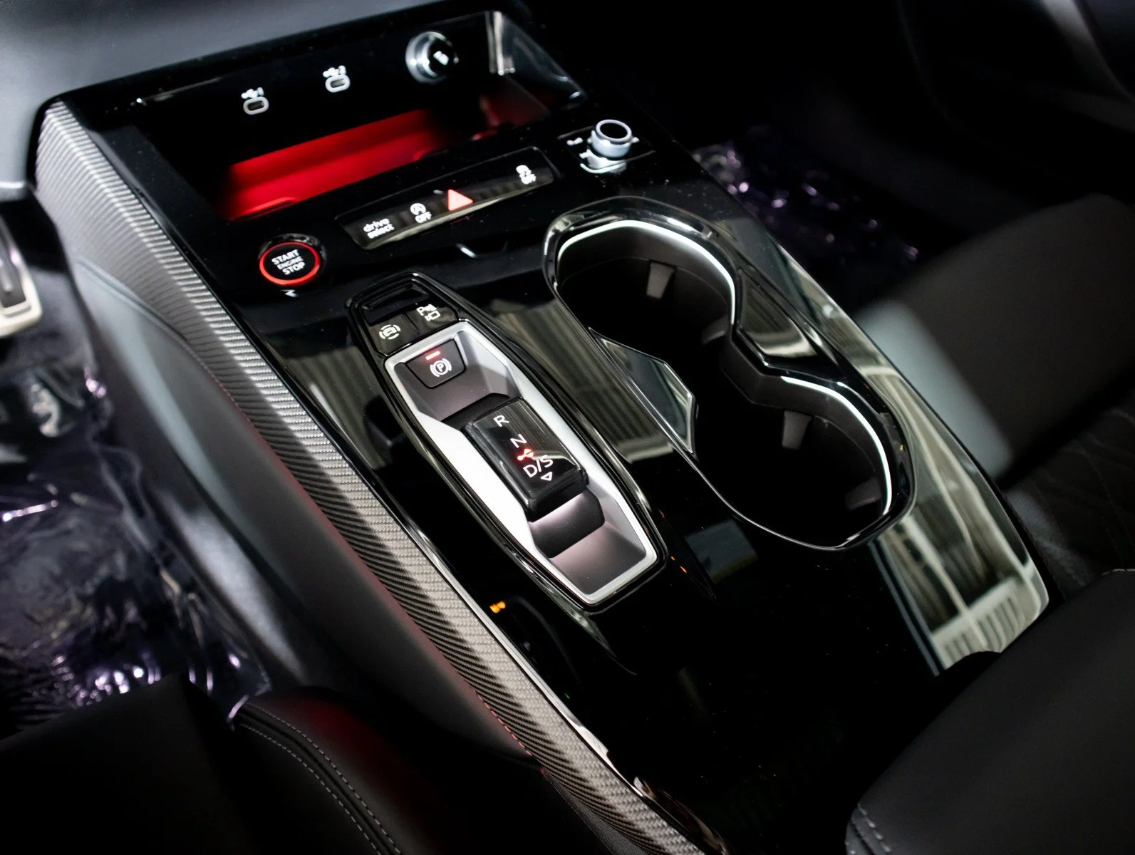 New 2026 Daytona Gray Pearl Effect Audi Premium Plus image 21