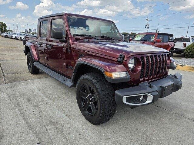 Used 2021 Snazzberry Pearlcoat Jeep Sport S image 7