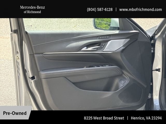 Used 2025 Silver Cadillac Premium Luxury image 12