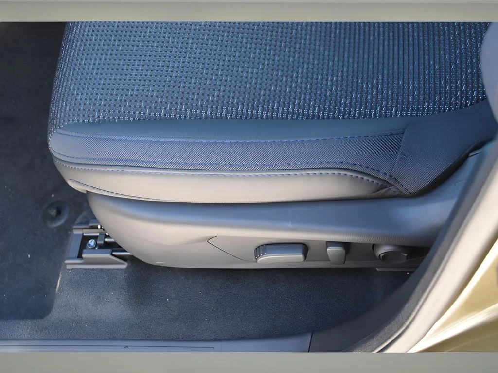 Used 2026 Autumn Green Metallic Subaru Premium image 32