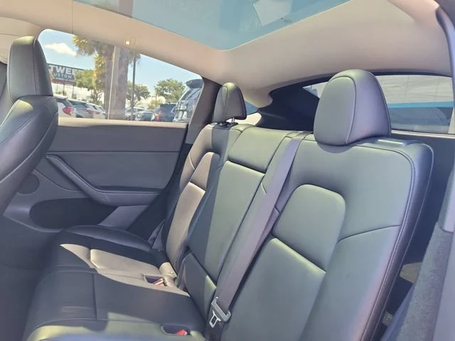 2023 Tesla Model Y Long Range - Photo 23