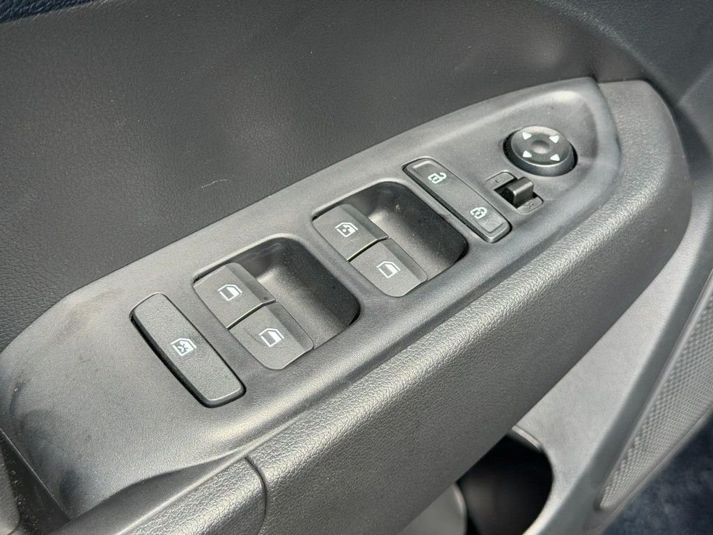 New 2026 Silver Hyundai SEL image 26