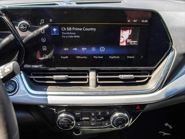 Used 2025 Cypress Gray Chevrolet LT image 15