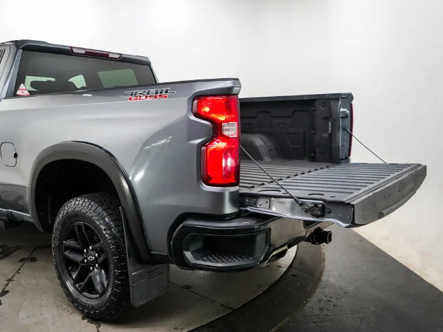 Used 2021 Satin Steel Metallic Chevrolet LT Trail Boss image 9