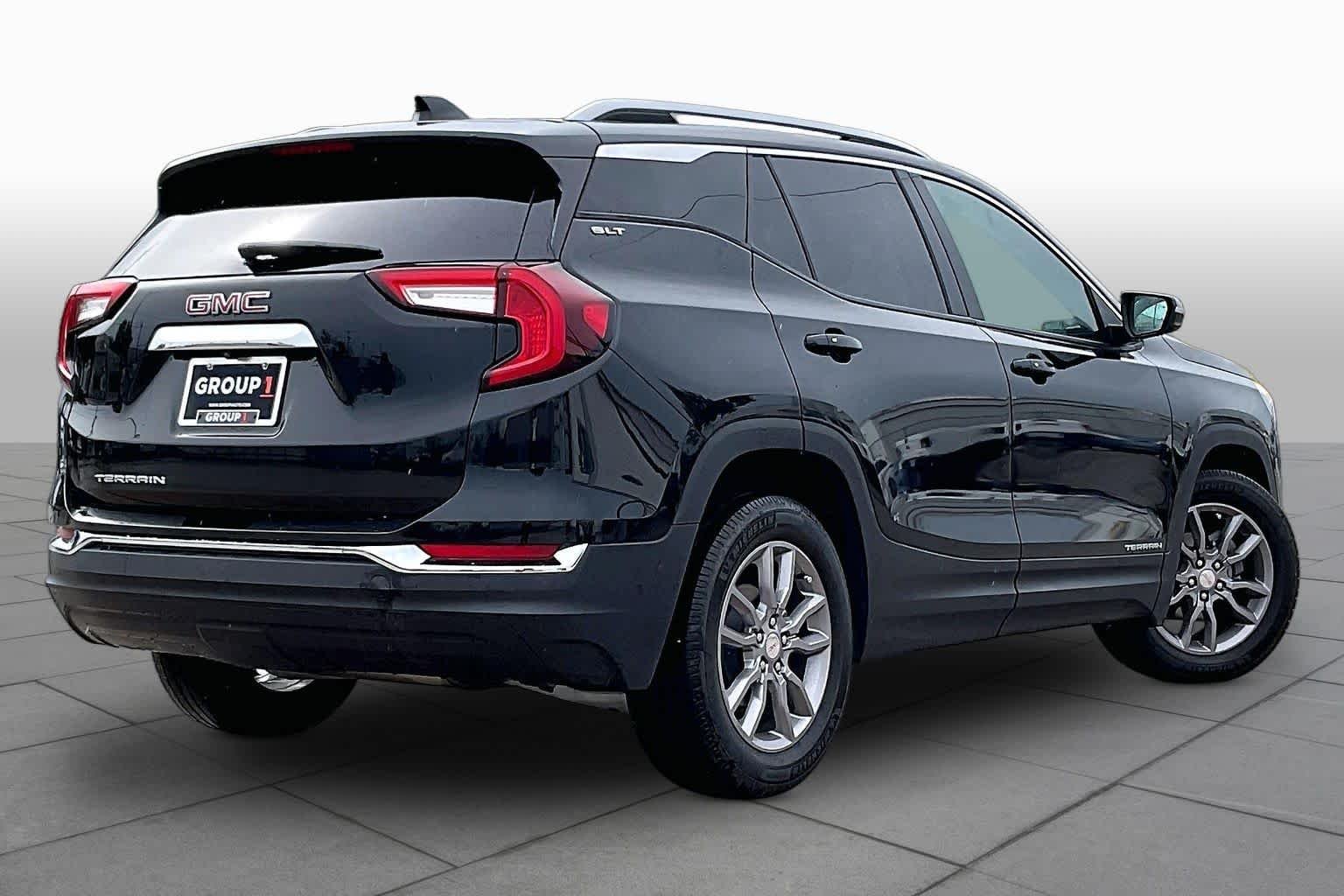 2023 GMC Terrain SLT - Photo 19