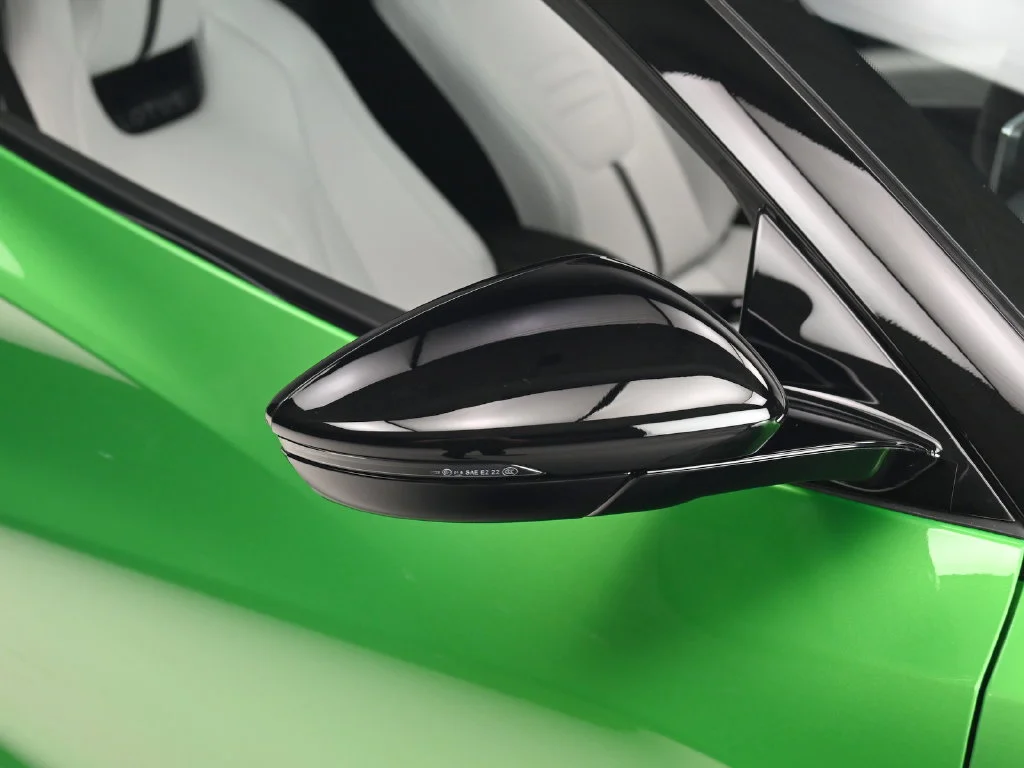 New 2027 EOS Green Lotus  image 34