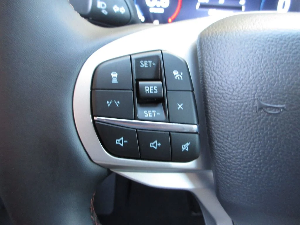 New 2026 Vapor Blue Metallic Ford Active image 15