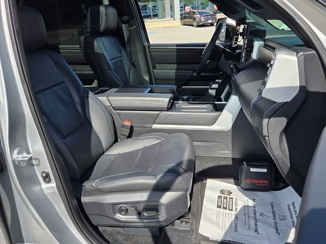 Used 2025 Silver Toyota Platinum image 18