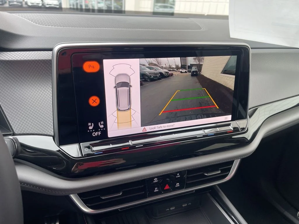 New 2026 Pure Gray Volkswagen 2.0T Peak Edition image 8