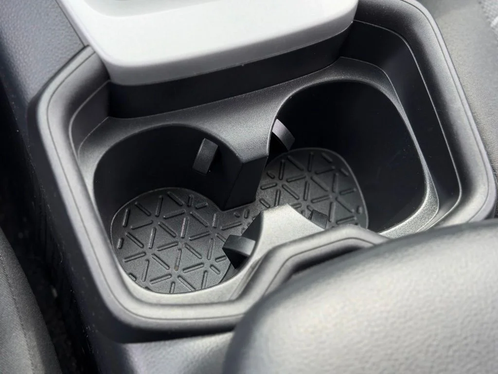 Used 2021 Silver Toyota XLE image 22