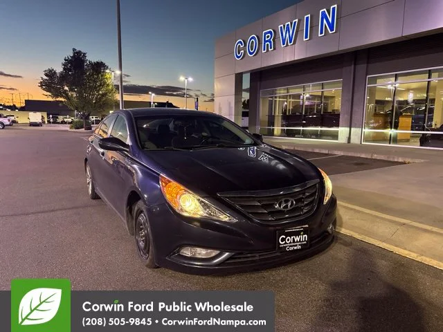 Used 2011 Blue Hyundai SE image 1