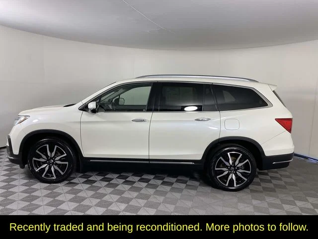 Used 2019 White Honda Elite image 5