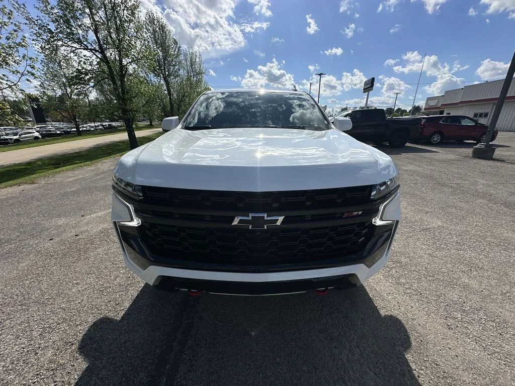 Used 2023 White Chevrolet Z71 image 28