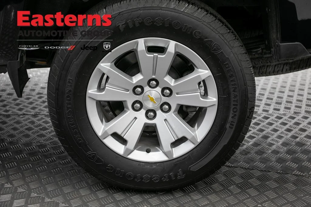 Used 2022 Black Chevrolet LT image 31