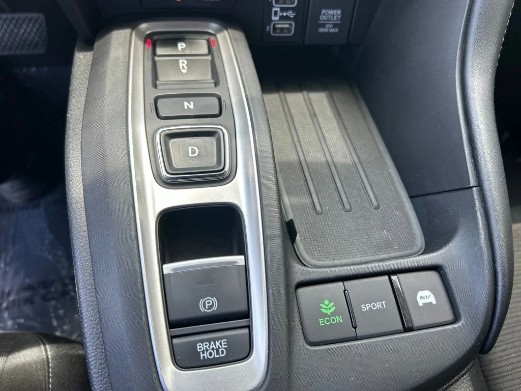 Used 2021  Honda EX image 37