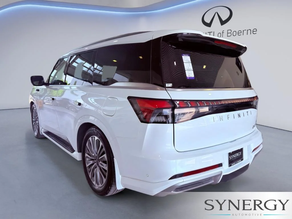 New 2026 RADIANT WHITE INFINITI Luxe 4WD image 7