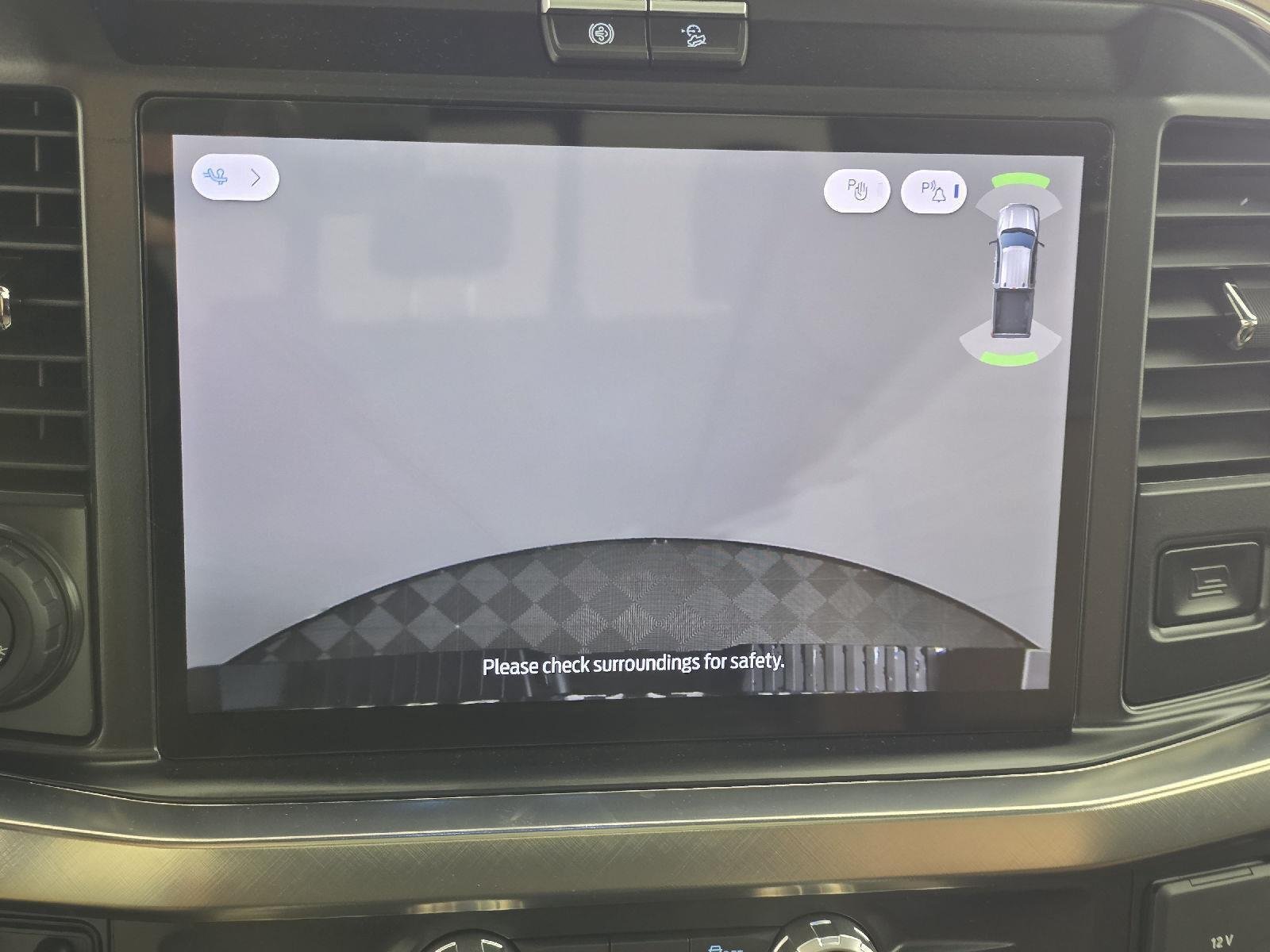 New 2026 Star White Metallic Tri-Coat Ford F-250® King Ranch® image 52